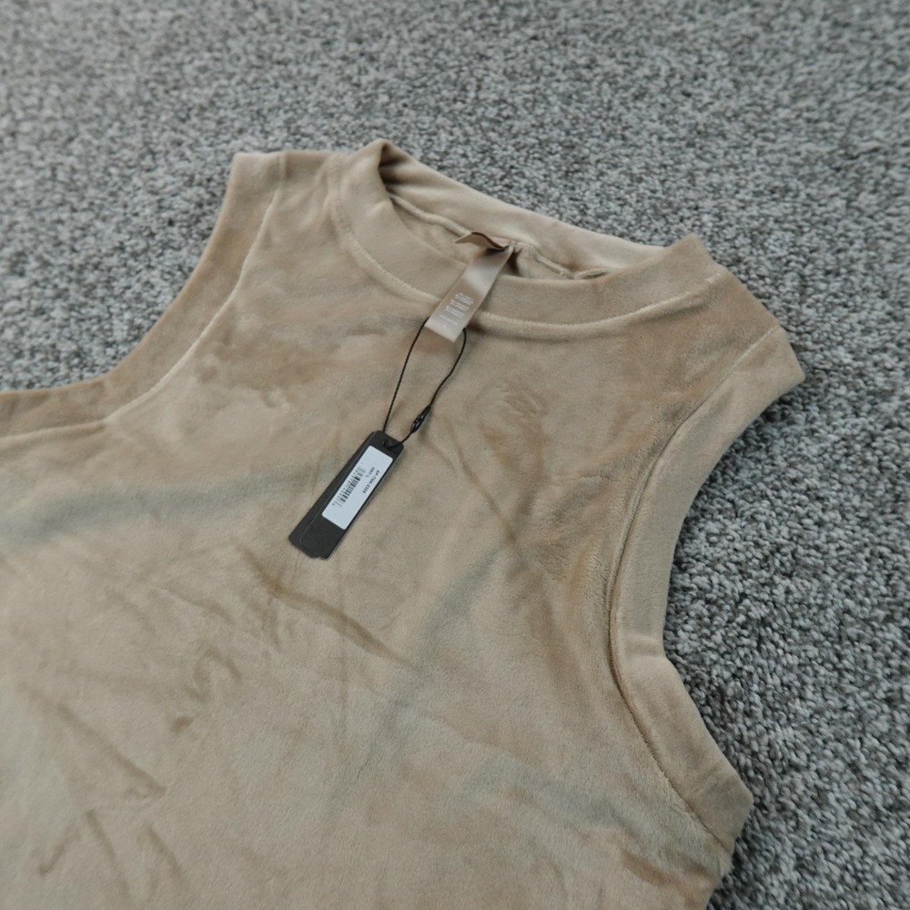 NEW SKims Tank Top Womens L Beige Velourβ Pullover Sweater Vest Sleeveless Shirt